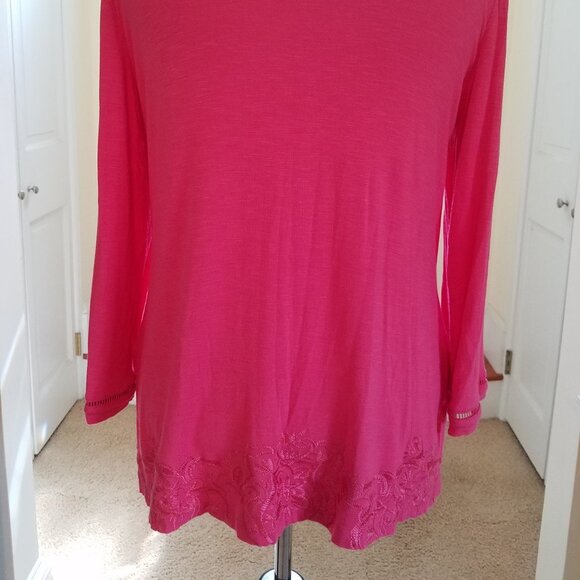Rafaella Pink long sleeve top w embroidery sz M - Picture 5 of 5